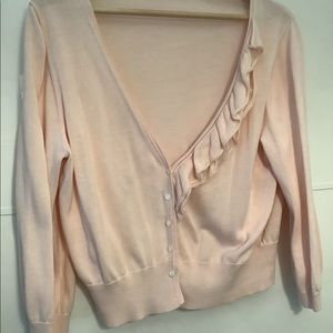 Blush coloured 3/4 sleeve sweater